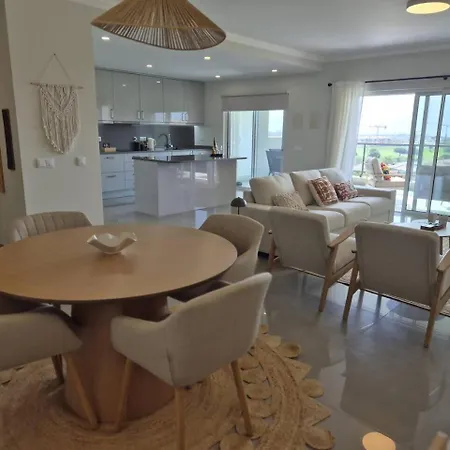 Boavista Bayview * Λάγος
